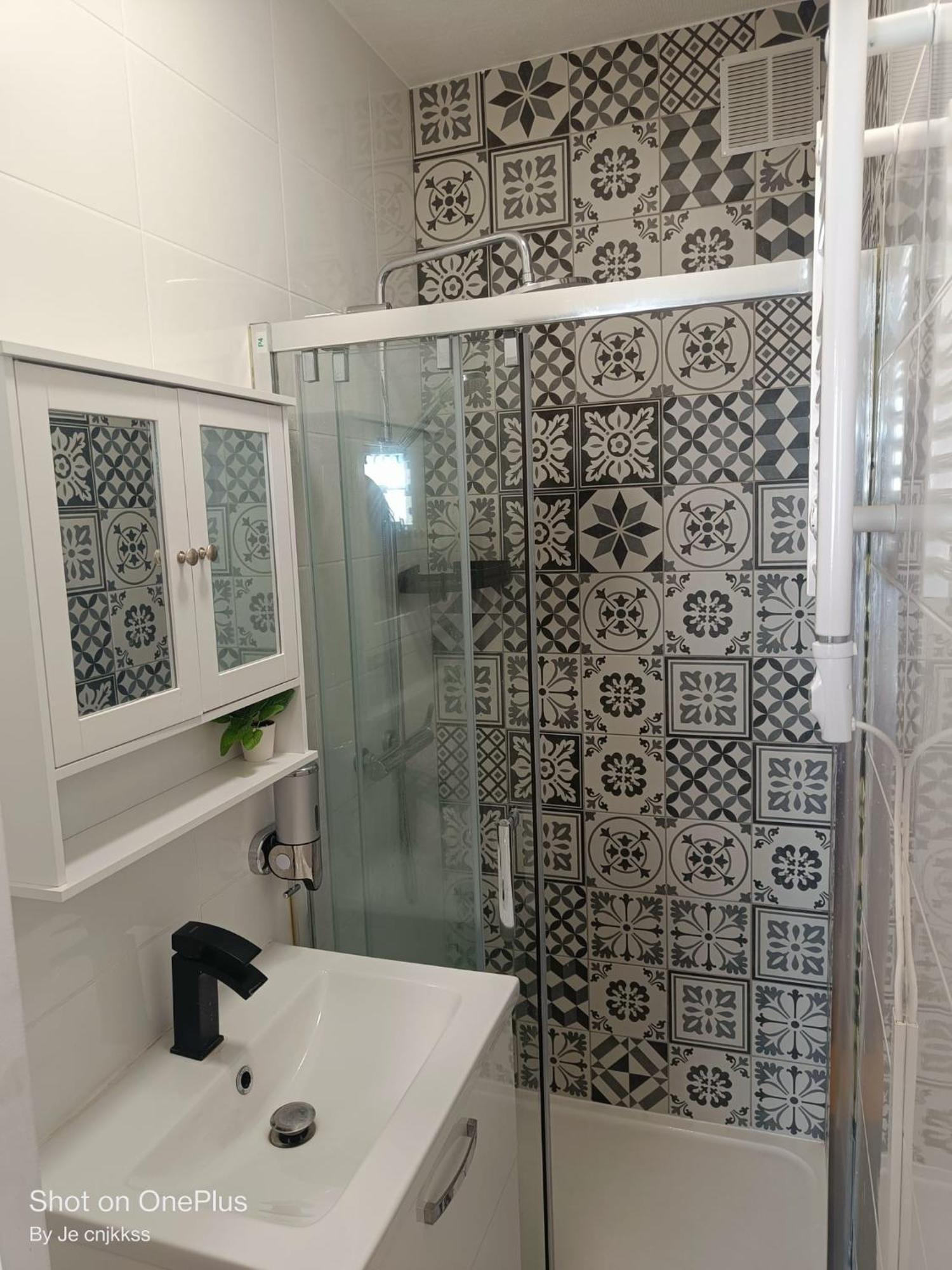 Belle Chambre D'Hote Avec Balcon Prive - 3 Mins Gare Annemasse - Geneve Acces Direct Exterior photo